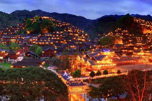 Những ngôi làng đẹp như mơ du khách không thể bỏ qua
