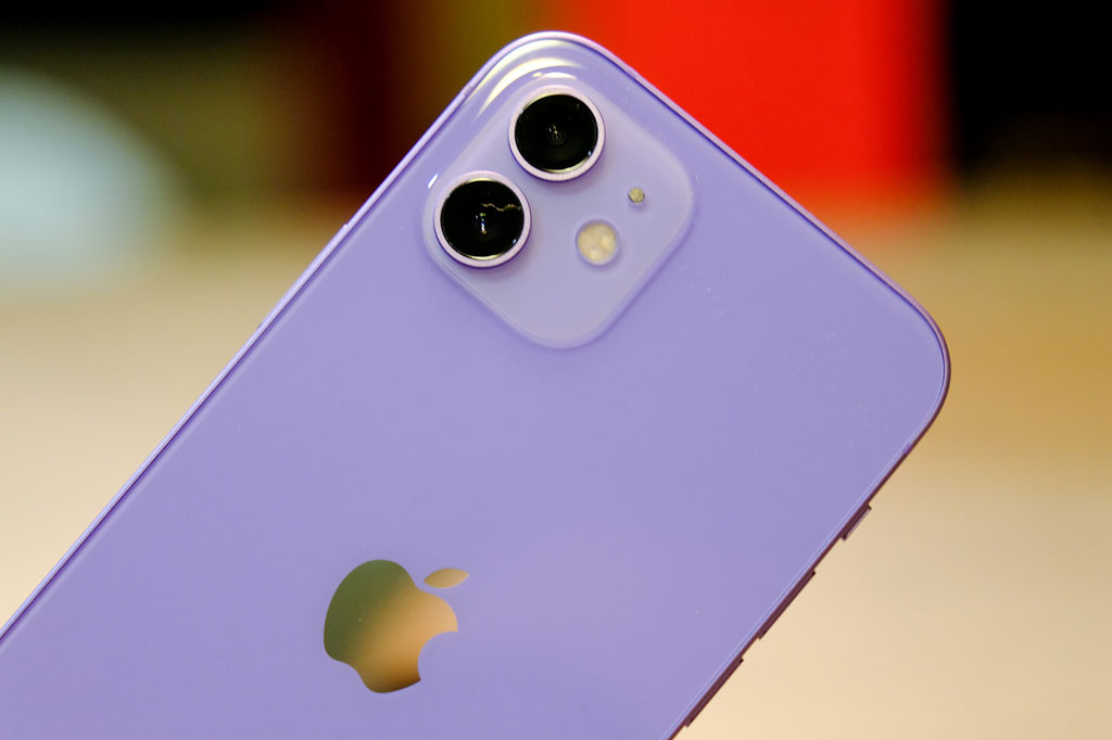 iPhone 12 và iPhone 12 Mini màu tím lên kệ tại Việt Nam