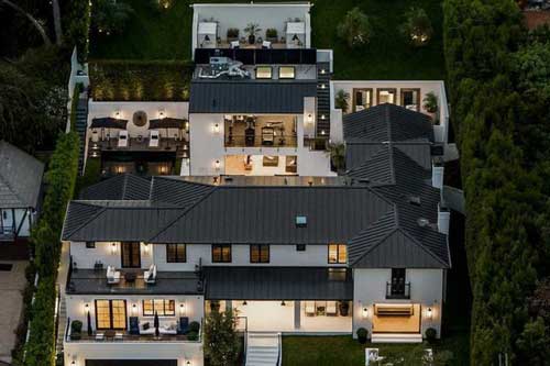 Cận cảnh biệt thự có giá 318 tỷ đồng của nữ ca sĩ Rihanna