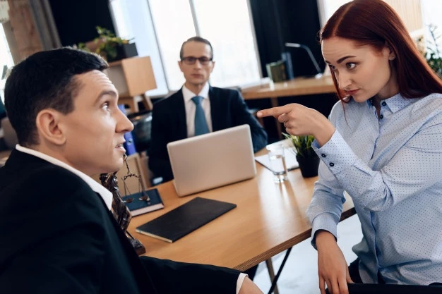 So với người có điều kiện tài chính bình thường, người giàu có dễ dàng đi đến chuyện ly dị hơn. Ảnh: Stock. So với người có điều kiện tài chính bình thường, người giàu có dễ dàng đi đến chuyện ly dị hơn. Ảnh: Stock.