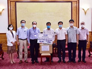 Tập đoàn Scavi hỗ trợ trang thiết bị phòng chống Covid-19 cho Huế