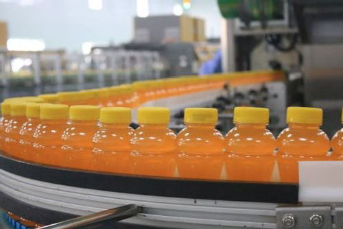 Bạn nên thận trọng với nước trái cây đóng chai