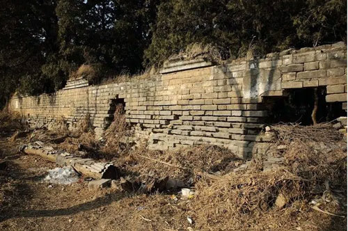 Bí ẩn ngôi mộ cổ 500 năm không ai dám động tới vì một lời nguyền 'lạnh gáy'