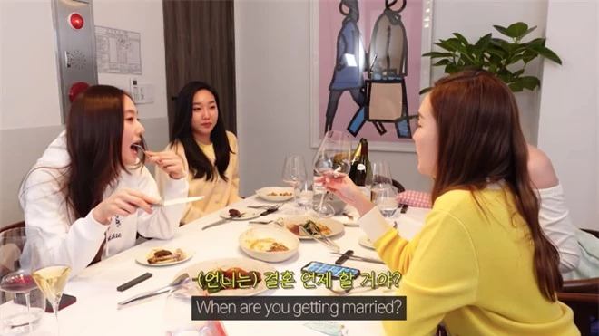 Em gái Krystal vừa hỏi chuyện, Jessica đã lộ luôn hint chuẩn bị cưới bạn trai đại gia sau 8 năm bên nhau? - Ảnh 2.