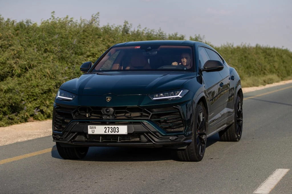 Lamborghini Urus 2021.