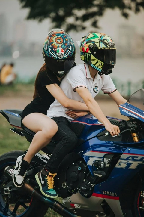 Kiên và Hiền có thể chia sẻ sở thích chung. Cả hai đã là bạn một thời gian trước khi yêu. Kiên và Hiền có thể chia sẻ sở thích chung. Cả hai đã là bạn một thời gian trước khi yêu.