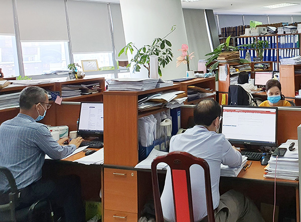 Đà Nẵng khuyến khích doanh nghiệp nộp hồ sơ qua mạng để tránh lây nhiễm Covid-19