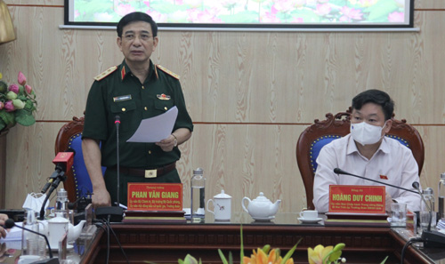 Kiểm tra công tác bầu cử tại nhiều tỉnh, thành