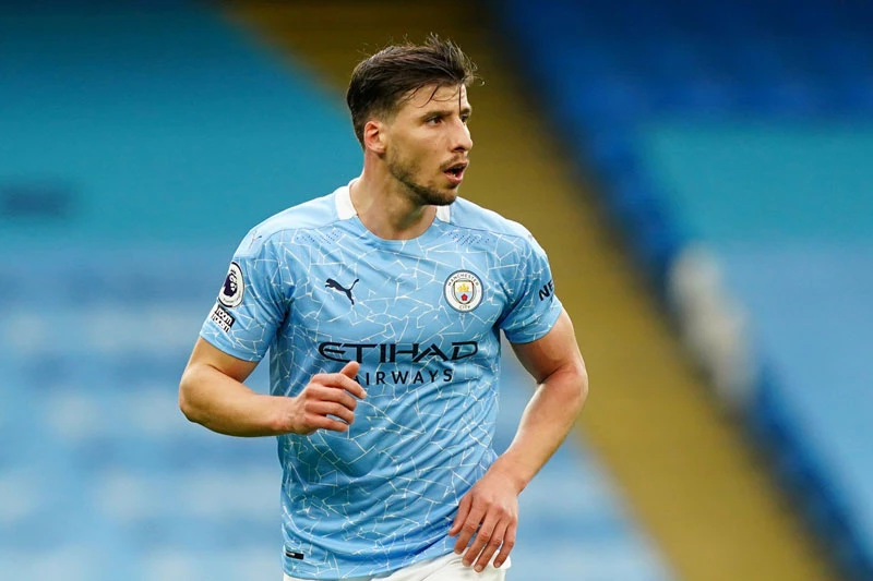 Trung vệ: Ruben Dias (Manchester City).