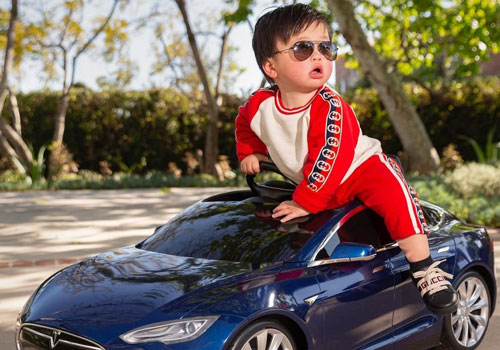 Cuộc sống của quý tử, ái nữ nhà siêu giàu châu Á