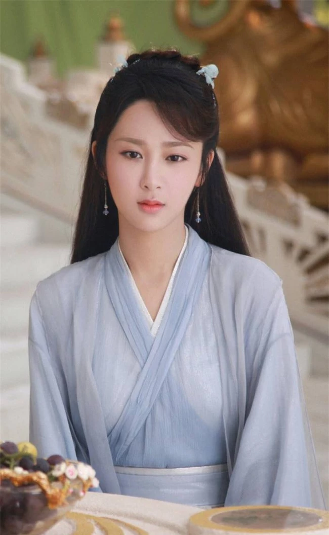 Dương Tử đóng lại vai Cẩm Mịch ở Hương mật tựa khói sương, xuất hiện xinh đẹp khiến fan mê mẩn - Ảnh 8.