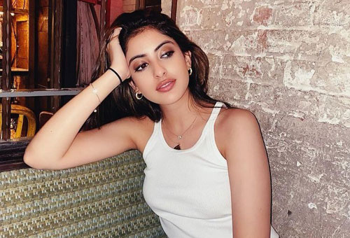 Những nàng rich kid Ấn Độ nổi tiếng xinh đẹp, thông minh