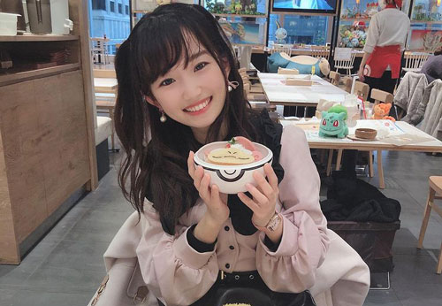 Nữ sinh Nhật Bản được mệnh danh Lolita của giới streamer