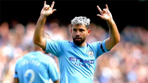 Aguero sẽ ký hợp đồng 2 năm với Barca