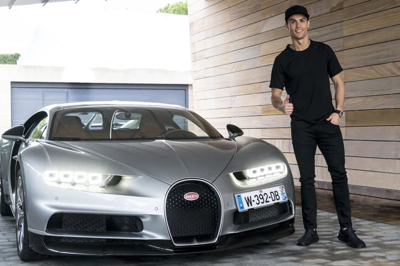 Chiếc Bugatti Chiron mà Ronaldo đang sở hữu.