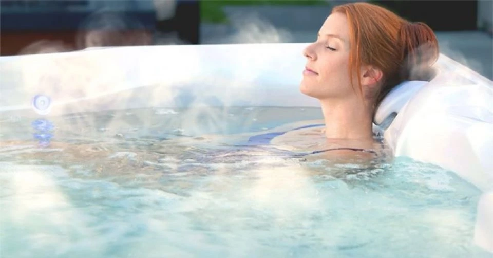 Tắm nước nóng hay nước lạnh sẽ tốt cho sức khỏe?