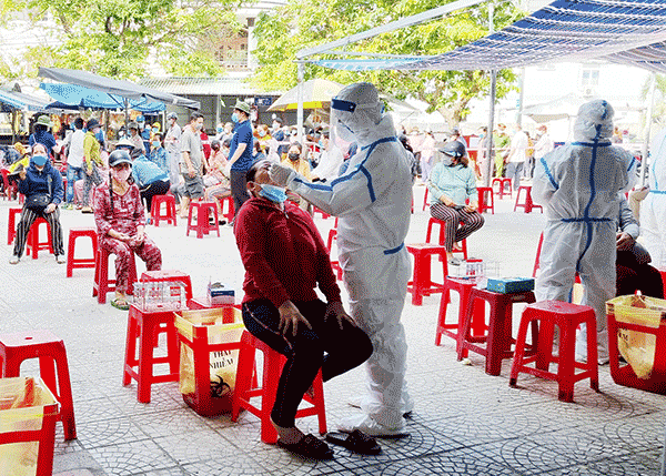 Đà Nẵng công bố kế hoạch xét nghiệm SARS-CoV-2 cho đại diện 65.888 hộ gia đình