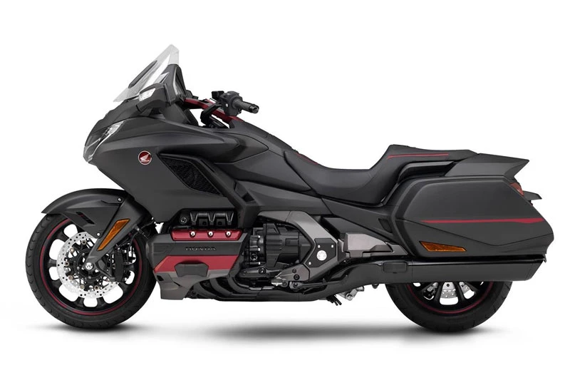 5. Honda Gold Wing Tour (giá khởi điểm: 29.300 USD).