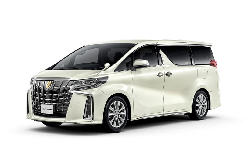 5. Toyota Alphard (doanh số: 7.576 chiếc).