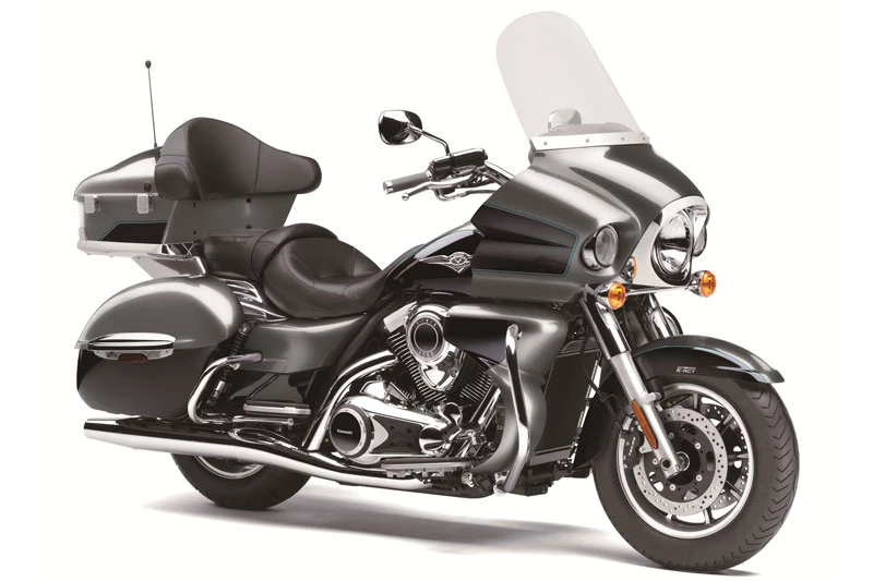 7. Kawasaki Vulcan 1700 Voyager (giá khởi điểm: 17.699 USD).