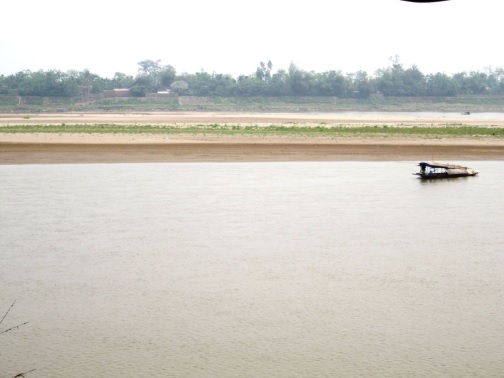 Phú Thọ: Thầy giáo Phùng Anh Tuấn cứu ba người thoát khỏi đuối nước hy hữu