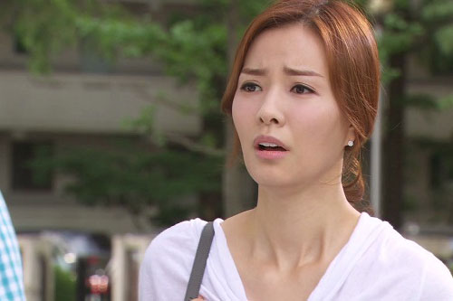 Vừa tậu nhà mới xong thì tôi phải đi công tác 2 tháng, đến khi trở về nhìn cảnh tượng trong căn hộ mà tôi choáng váng