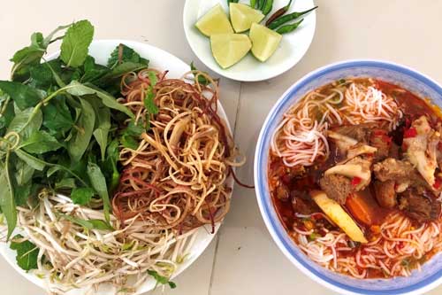 Thơm ngon bún bò Phan Thiết