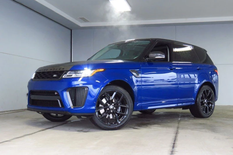 10. Land Rover Range Rover Sport SVR (công suất tối đa: 575 mã lực).