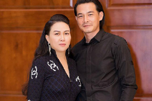 Quách Ngọc Ngoan bất ngờ có hành động "vương vấn" Phượng Chanel sau hơn 1 tháng công bố chia tay