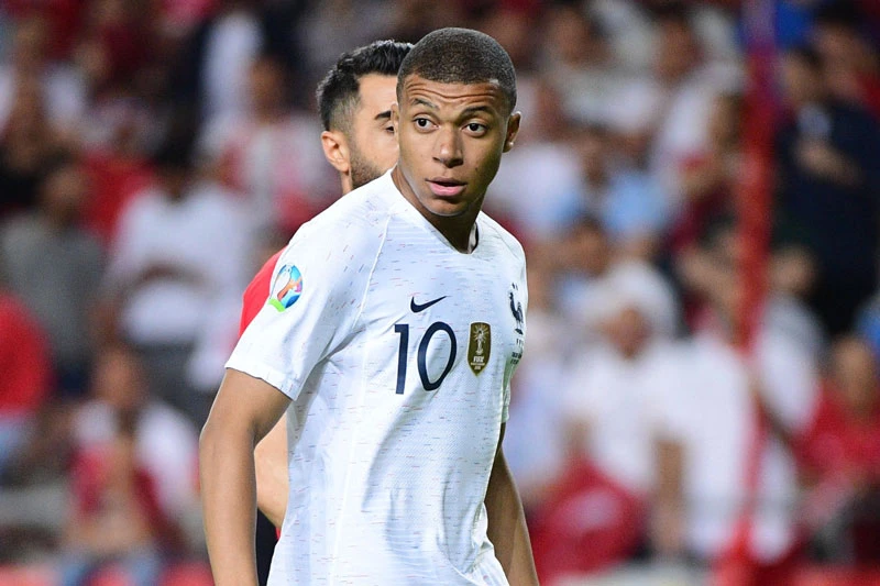 3. Kylian Mbappe (đội tuyển Pháp, tỷ lệ: 9/1).