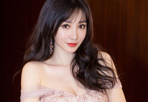 Liễu Nham không hạ tiêu chuẩn kén chồng