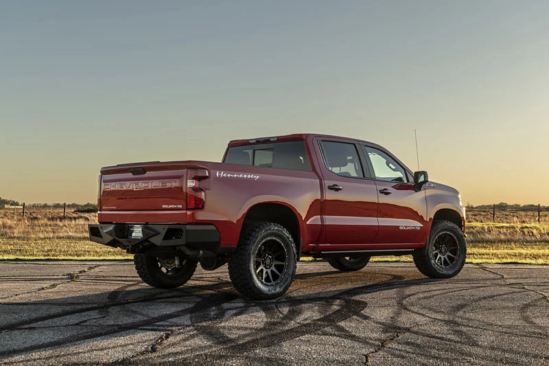 6. Hennessey Chevrolet Silverado Goliath 2020 (công suất tối đa: 700 mã lực).