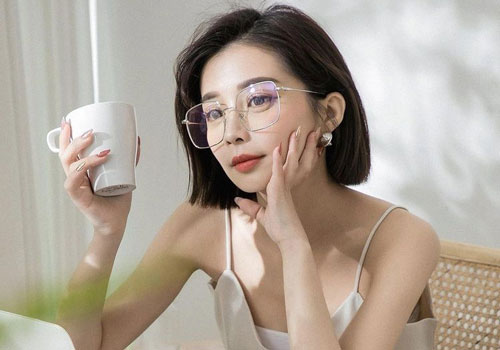 Nữ sinh kiến trúc Đài Loan (Trung Quốc) nổi tiếng nhờ nhan sắc 'nàng thơ'