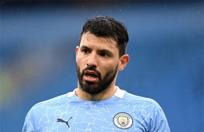 Aguero sẽ là cầu thủ tự do vào mùa Hè này