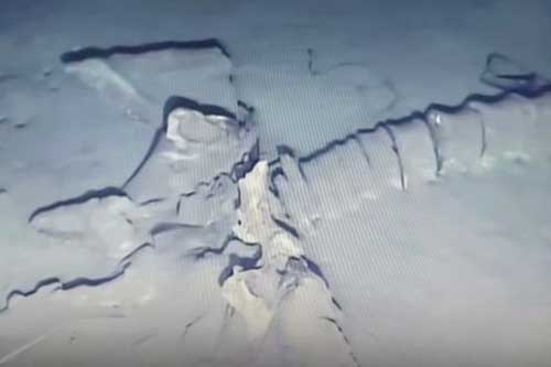 Phát hiện bộ hài cốt bí ẩn dài tới 30m dưới đáy biển, không giống bất kỳ sinh vật nào trên Trái Đất