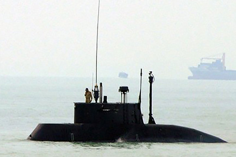 Tàu của hạm đội Israel bị tấn công bất ngờ ... từ dưới nước