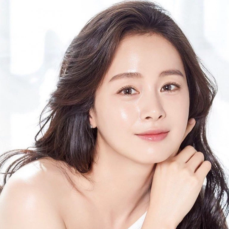 Kim Tae Hee lãi 6,3 triệu USD sau khi bán tòa nhà ở Gangnam Station.