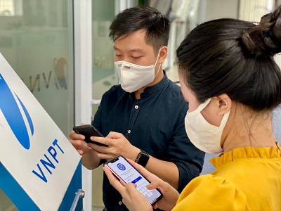 Miễn cước khi gọi đến tổng đài hỗ trợ khai báo y tế 18001119