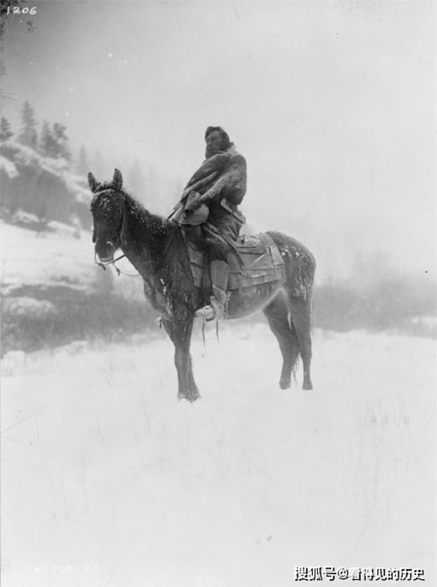 Những bức ảnh quý hiếm 100 năm trước về thổ dân da đỏ - chủ nhân thực sự của lục địa Bắc Mỹ - Ảnh 6.