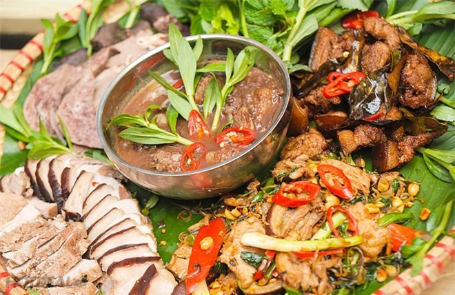 Việt Nam có những món đặc sản với tên gọi cực kỳ độc lạ, mới nghe thôi bạn sẽ “xoắn não” chẳng biết ăn được hay không? - Ảnh 8.