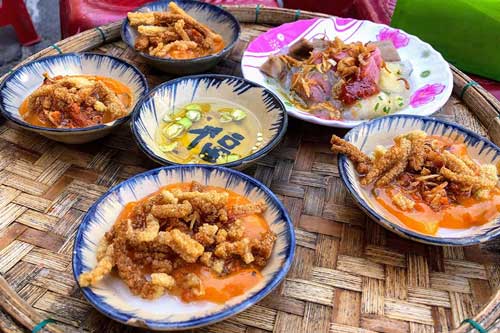 10 món ăn ngon phải thử ít nhất một lần khi đến Huế