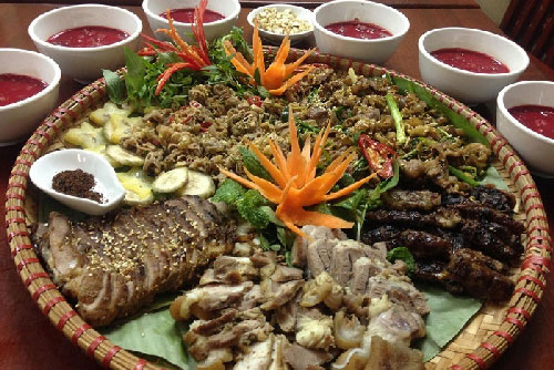 Top 5 món ăn đặc sản Lào Cai mang đậm hương vị núi rừng