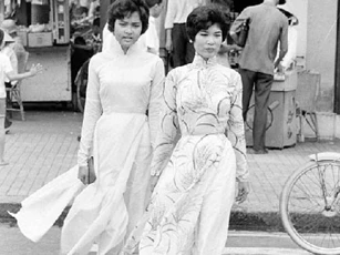 Hình ảnh: Phụ nữ Sài Gòn duyên dáng trong tà áo dài những năm 1960