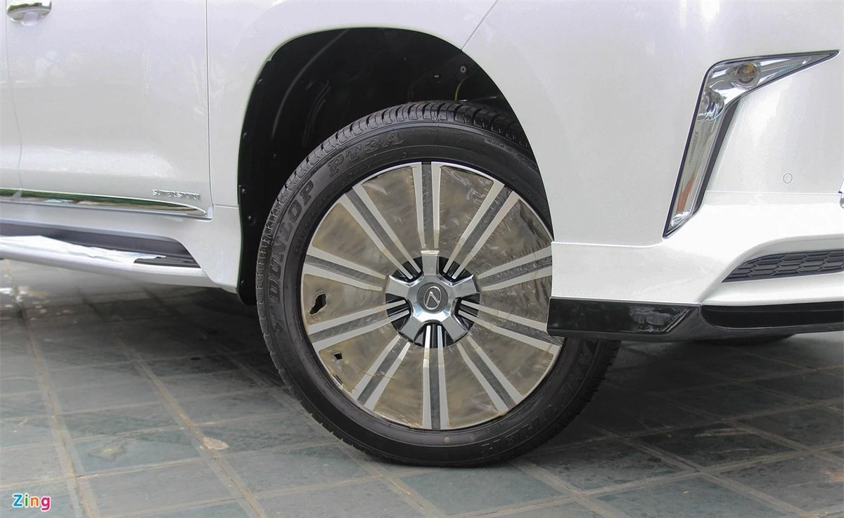 Lexus LX570 Supersport do MBS anh 3