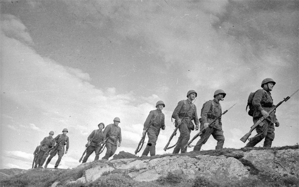 Lính bộ binh trên bán đảo Kola. Ảnh chụp năm 1941.