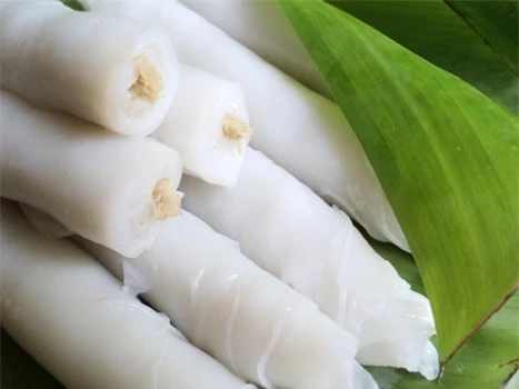 Thưởng thức đặc sản bánh cuốn Phú Thị - Văn Giang
