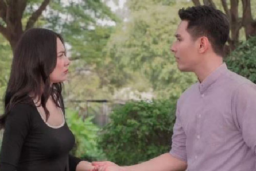 Không kịp về nhìn mặt mẹ lần cuối, chồng tôi hối hận đau khổ và tuyên bố nghỉ việc làm cả gia đình lao đao