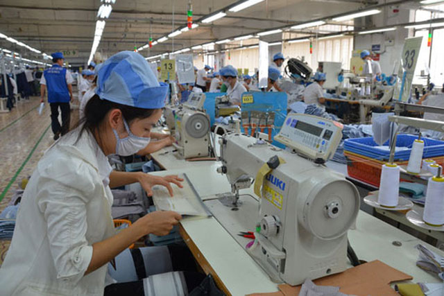 Cần hỗ trợ doanh nghiệp phục hồi, phát triển, thay vì hỗ trợ thanh khoản để cầm cự