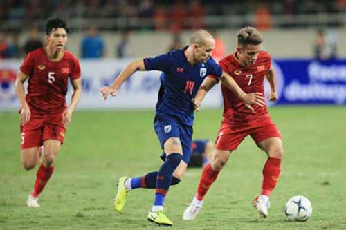 ĐT Việt Nam: Văn Hậu khó, đã có Hồng Duy