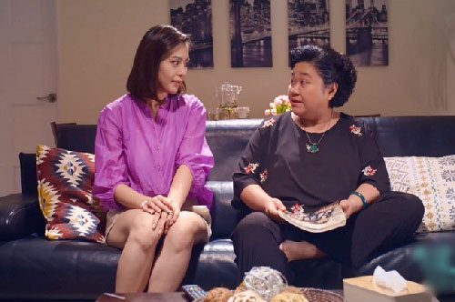 Hỏi mẹ chồng 300 triệu tiết kiệm nên gom chung với chồng hay để riêng, bà lộ mặt thật khiến tôi sốc óc